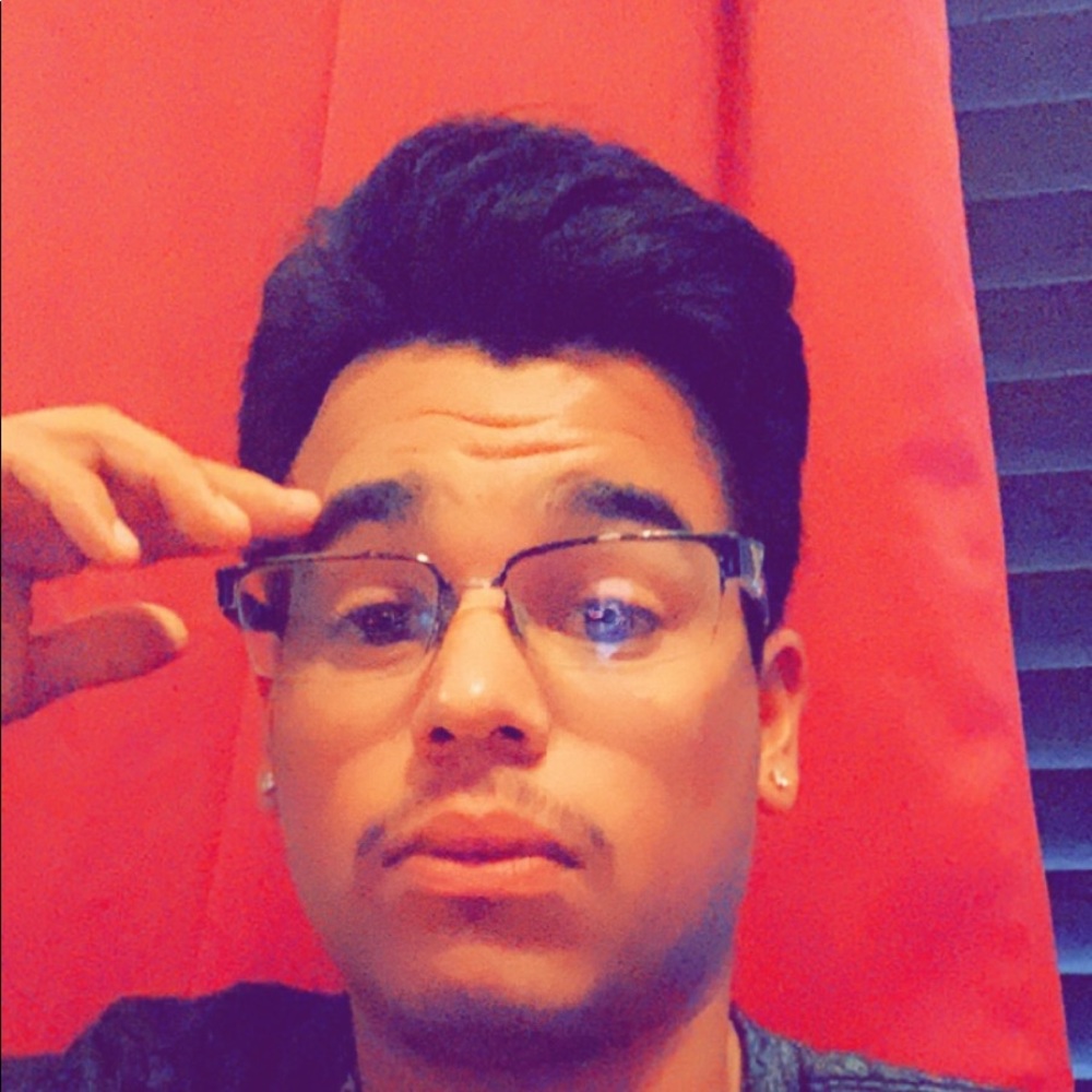 Meet your Posher, Roger